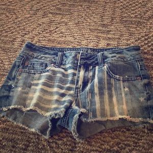 American Eagle shorts